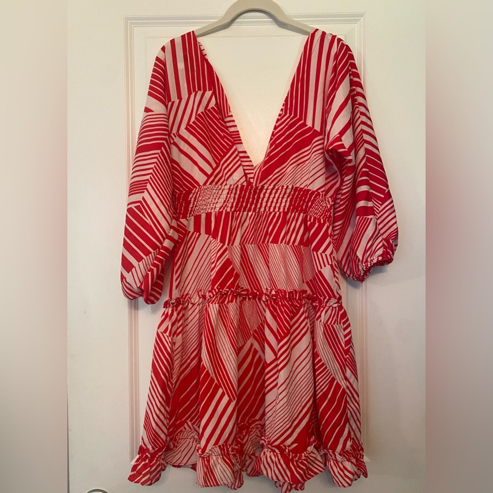 Neiman Marcus dress or cover up, size, medium, elasticized waist, red and white